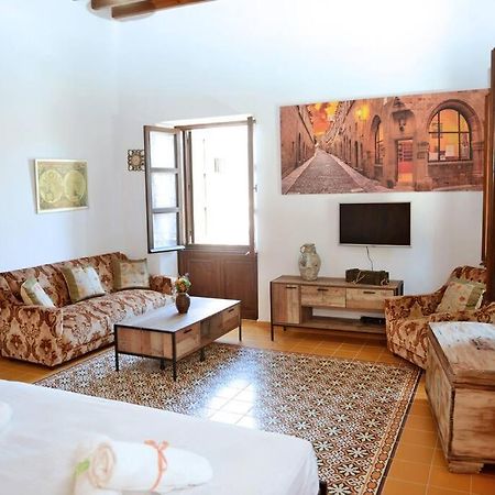 Rhodes City Meandros Suite In Old Town מראה חיצוני תמונה