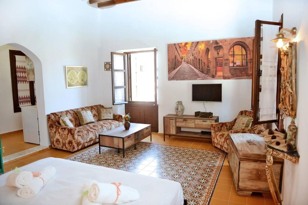 Rhodes City Meandros Suite In Old Town מראה חיצוני תמונה
